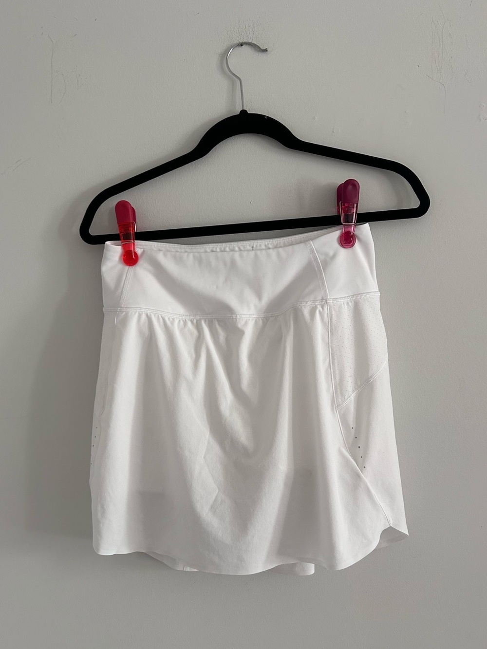 Athleta Run With it Skort 16” White Women’s Athletic Skort